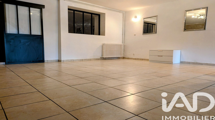 Ma-Cabane - Vente Maison Dugny-sur-Meuse, 198 m²
