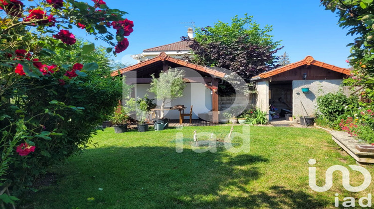 Ma-Cabane - Vente Maison Durdat-Larequille, 172 m²