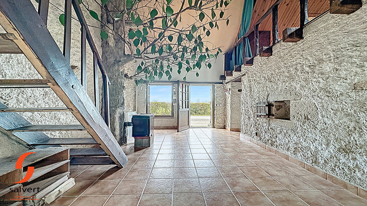 Ma-Cabane - Vente Maison DURDAT-LAREQUILLE, 80 m²