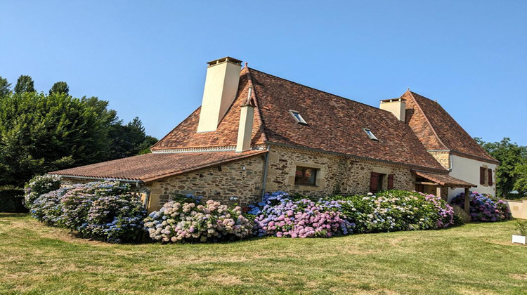 Ma-Cabane - Vente Maison DUSSAC, 260 m²
