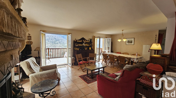 Ma-Cabane - Vente Maison Eaux-Bonnes, 148 m²