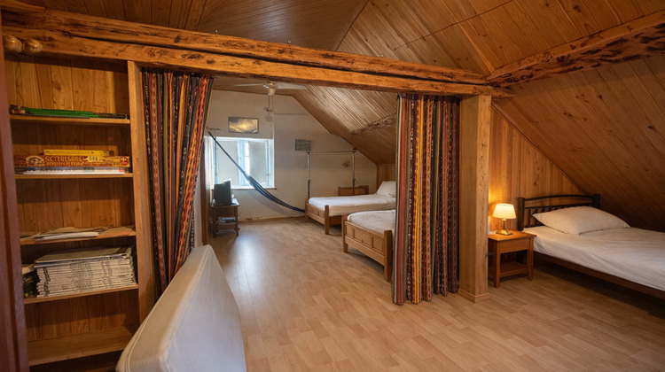 Ma-Cabane - Vente Maison EAUX-BONNES, 176 m²