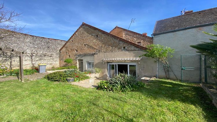 Ma-Cabane - Vente Maison EBREUIL, 90 m²