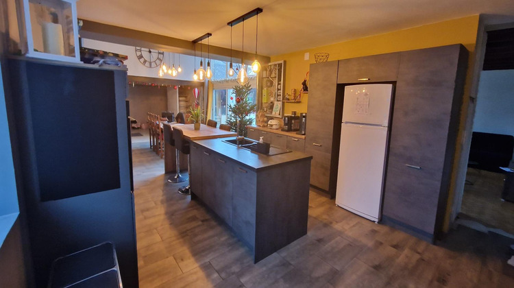 Ma-Cabane - Vente Maison Echallat, 213 m²