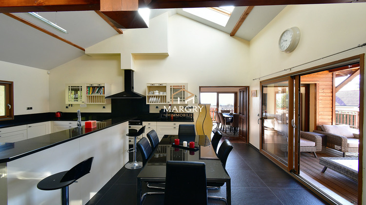 Ma-Cabane - Vente Maison ECHENEVEX, 226 m²