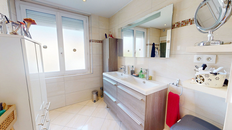 Ma-Cabane - Vente Maison ECHIROLLES, 95 m²