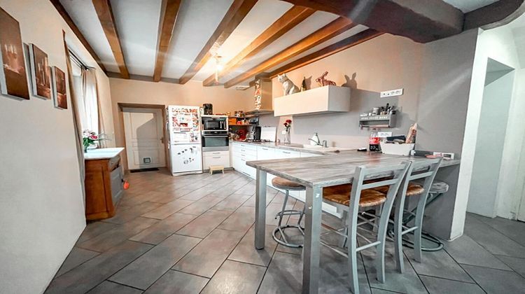 Ma-Cabane - Vente Maison ECUEILLE, 114 m²