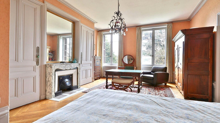 Ma-Cabane - Vente Maison ECULLY, 328 m²