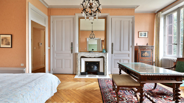 Ma-Cabane - Vente Maison ECULLY, 328 m²