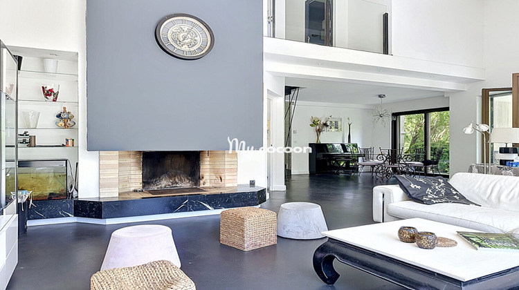 Ma-Cabane - Vente Maison ECULLY, 250 m²