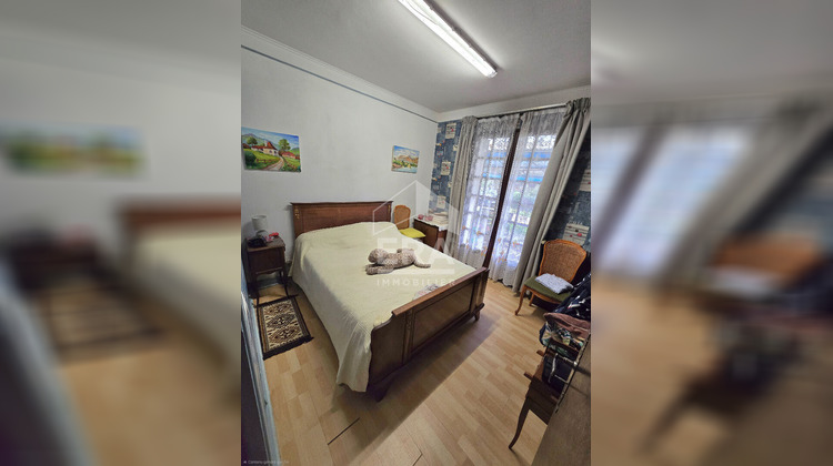 Ma-Cabane - Vente Maison EGLISE-NEUVE-D'ISSAC, 105 m²