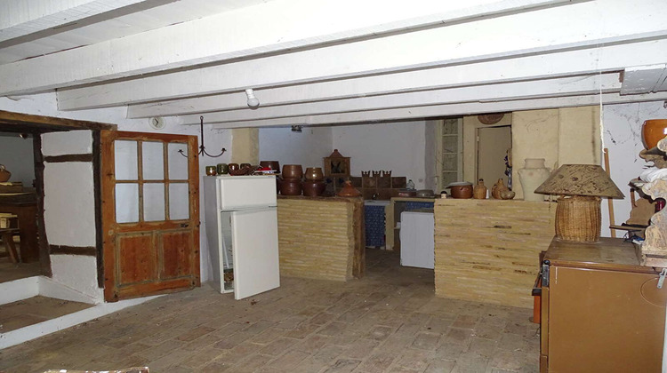 Ma-Cabane - Vente Maison EGLISE-NEUVE-D'ISSAC, 79 m²
