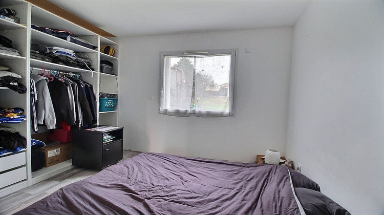 Ma-Cabane - Vente Maison EGLISENEUVE-PRES-BILLOM, 96 m²