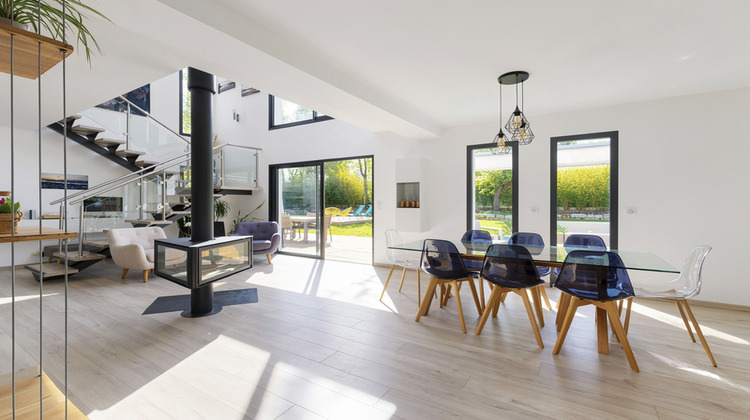Ma-Cabane - Vente Maison EGUILLES, 170 m²