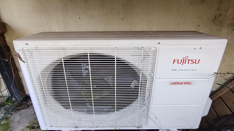 Ma-Cabane - Vente Maison ELLIANT, 77 m²