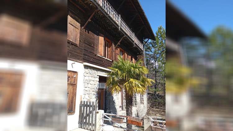 Ma-Cabane - Vente Maison Embrun, 828 m²