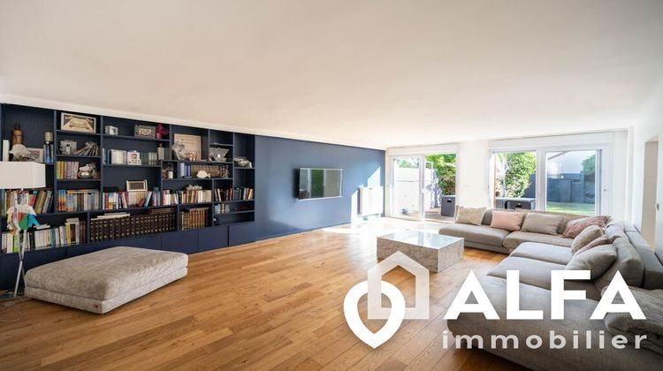 Ma-Cabane - Vente Maison ENGHIEN-LES-BAINS, 250 m²