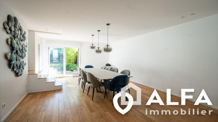 Ma-Cabane - Vente Maison ENGHIEN-LES-BAINS, 250 m²