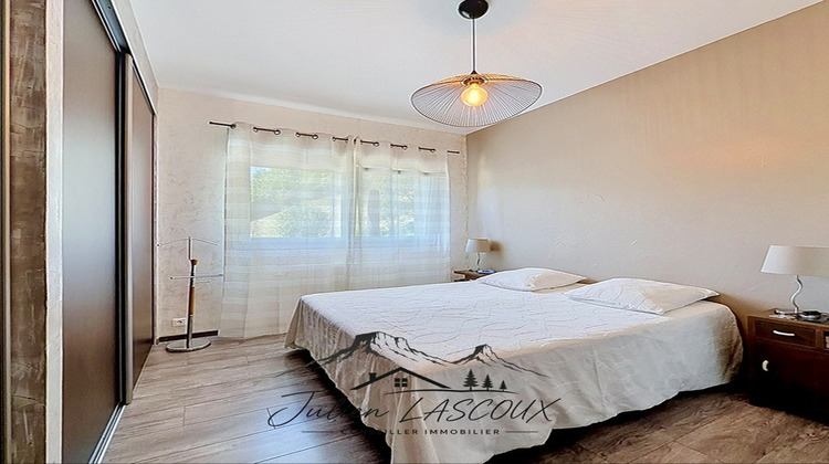 Ma-Cabane - Vente Maison ENGINS, 208 m²
