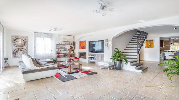 Ma-Cabane - Vente Maison ENSUES-LA-REDONNE, 180 m²