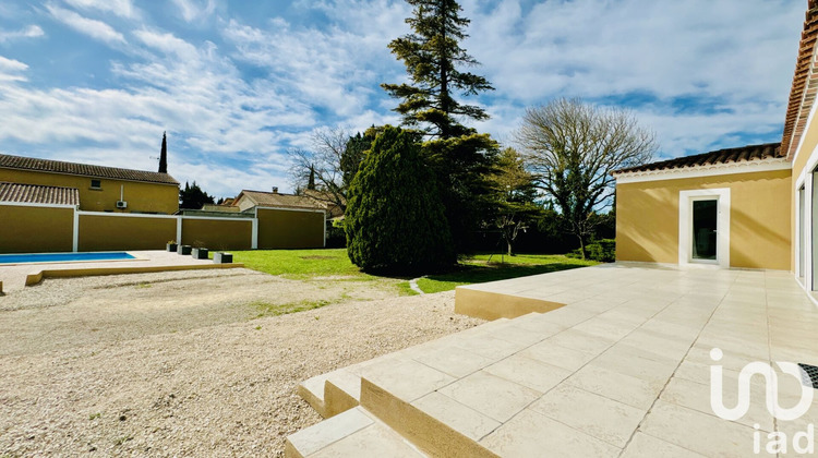 Ma-Cabane - Vente Maison Entraigues-sur-la-Sorgue, 200 m²