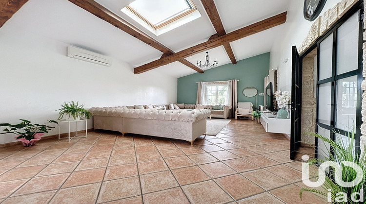 Ma-Cabane - Vente Maison Entraigues-sur-la-Sorgue, 175 m²