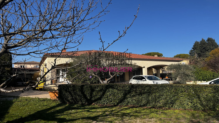 Ma-Cabane - Vente Maison Entraigues-sur-la-Sorgue, 150 m²