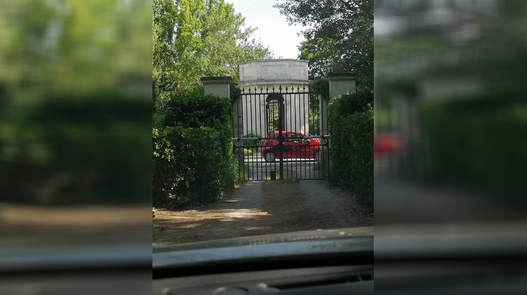 Ma-Cabane - Vente Maison Entraigues-sur-la-Sorgue, 500 m²