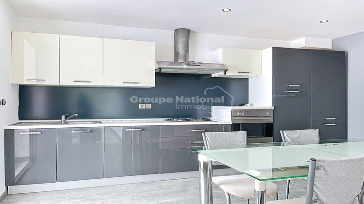 Ma-Cabane - Vente Maison ENTRAIGUES-SUR-LA-SORGUE, 162 m²