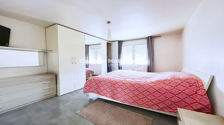 Ma-Cabane - Vente Maison ENTRAIGUES-SUR-LA-SORGUE, 162 m²