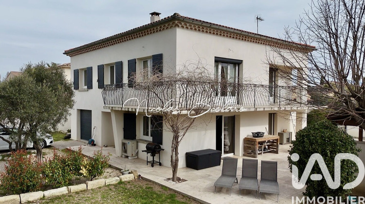 Ma-Cabane - Vente Maison Entraigues-sur-la-Sorgue, 145 m²