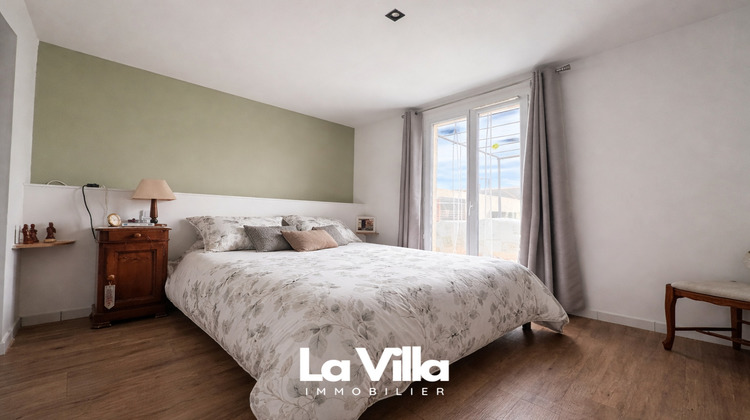 Ma-Cabane - Vente Maison ENTRAIGUES-SUR-LA-SORGUE, 85 m²