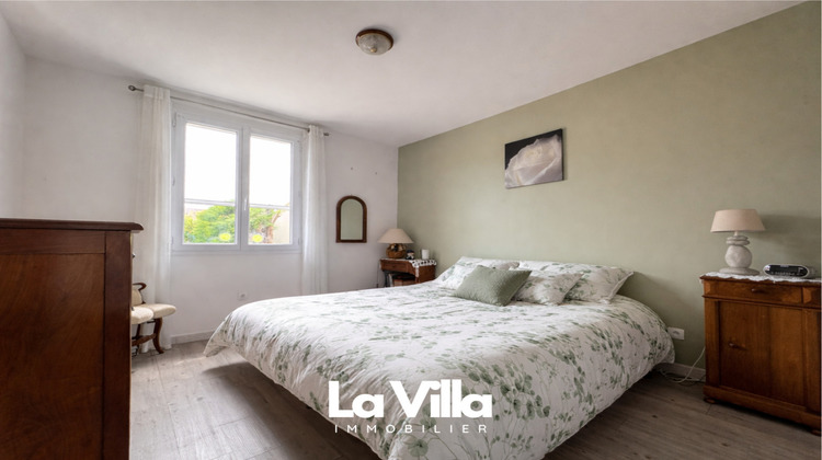 Ma-Cabane - Vente Maison ENTRAIGUES-SUR-LA-SORGUE, 85 m²