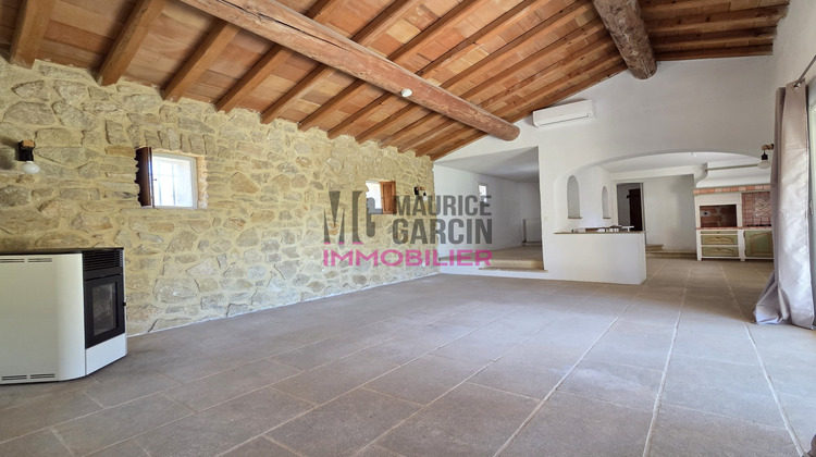 Ma-Cabane - Vente Maison Entraigues-sur-la-Sorgue, 130 m²