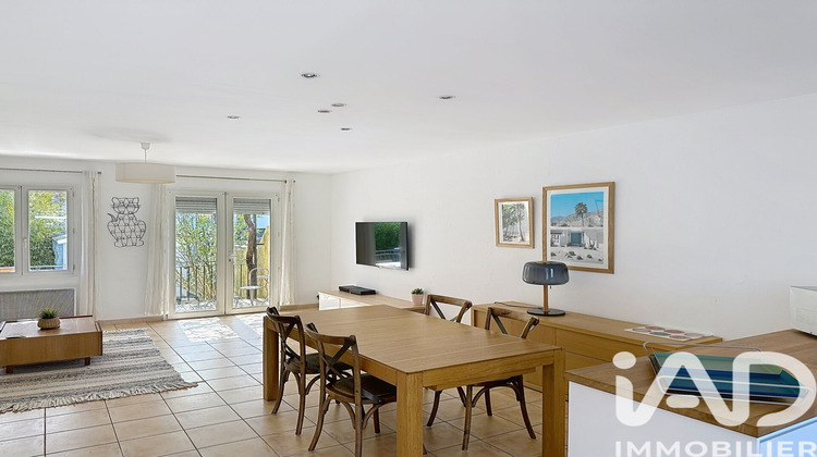 Ma-Cabane - Vente Maison Entraigues-sur-la-Sorgue, 84 m²