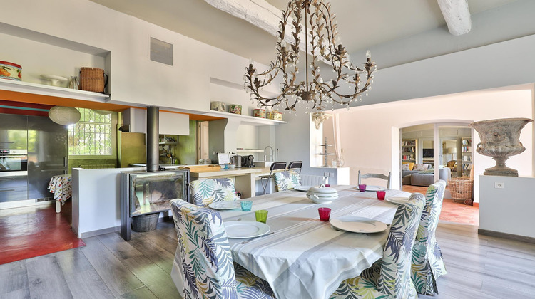 Ma-Cabane - Vente Maison Entraigues-sur-la-Sorgue, 530 m²