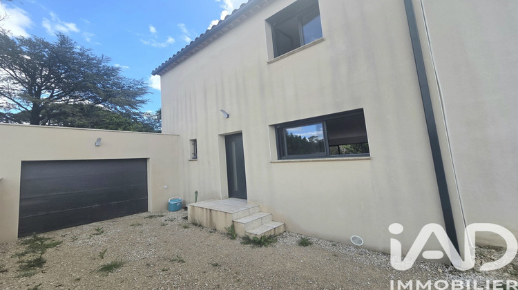 Ma-Cabane - Vente Maison Entraigues-sur-la-Sorgue, 100 m²