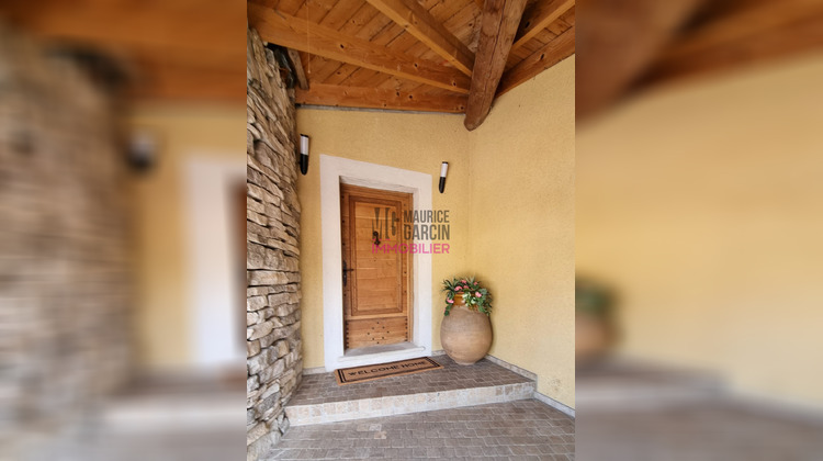 Ma-Cabane - Vente Maison Entraigues-sur-la-Sorgue, 240 m²