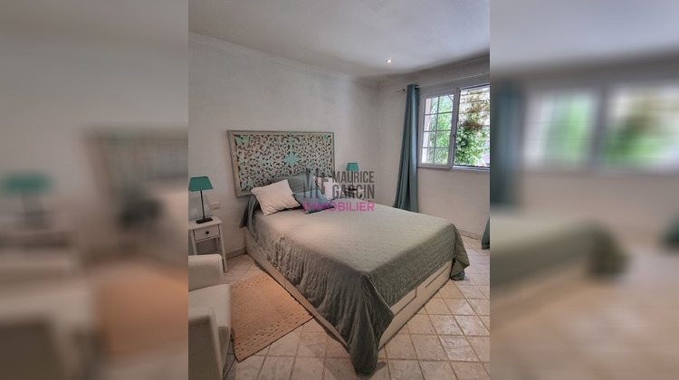 Ma-Cabane - Vente Maison Entraigues-sur-la-Sorgue, 240 m²