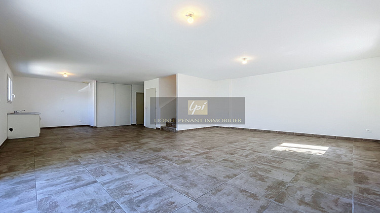 Ma-Cabane - Vente Maison ENTRAIGUES-SUR-LA-SORGUE, 90 m²