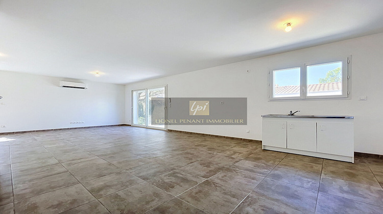 Ma-Cabane - Vente Maison ENTRAIGUES-SUR-LA-SORGUE, 90 m²