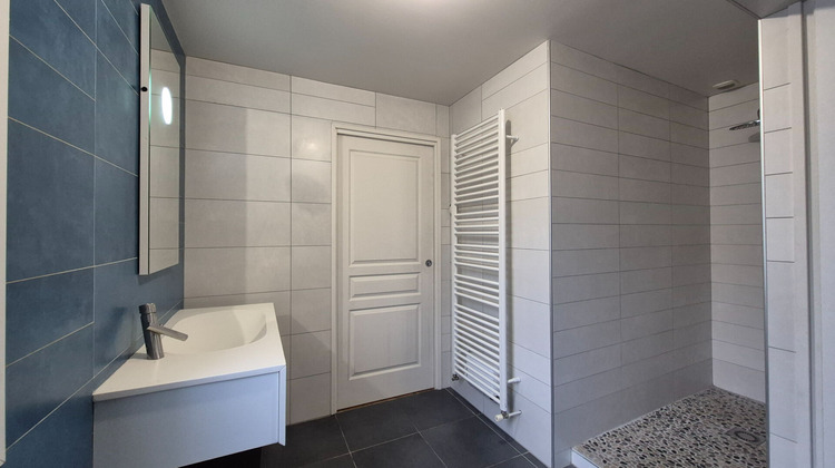 Ma-Cabane - Vente Maison ENTRAYGUES-SUR-TRUYERE, 189 m²