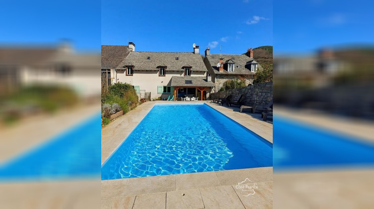 Ma-Cabane - Vente Maison ENTRAYGUES SUR TRUYERE, 0 m²
