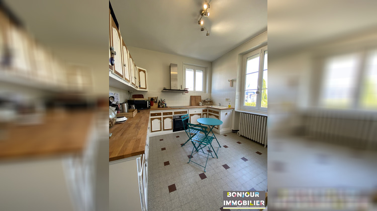 Ma-Cabane - Vente Maison Entre-deux-Guiers, 176 m²