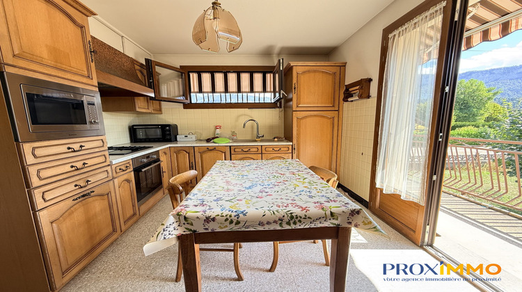 Ma-Cabane - Vente Maison Entre-deux-Guiers, 107 m²