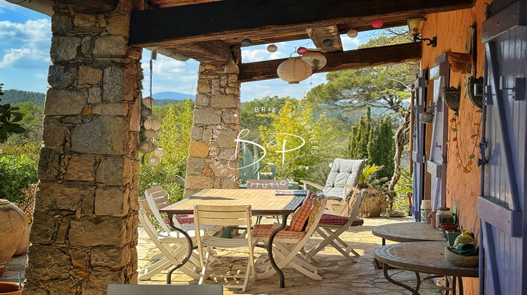 Ma-Cabane - Vente Maison ENTRECASTEAUX, 301 m²