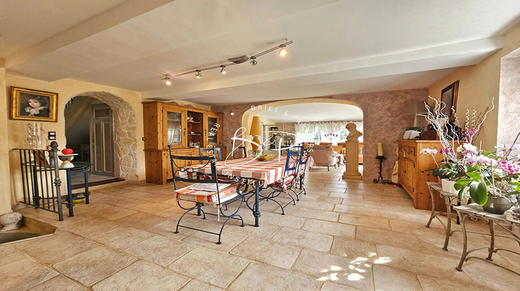 Ma-Cabane - Vente Maison ENTRECASTEAUX, 272 m²