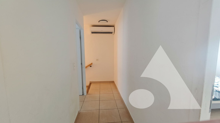 Ma-Cabane - Vente Maison ENTRECASTEAUX, 83 m²