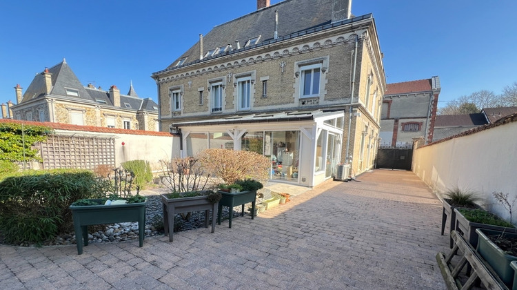 Ma-Cabane - Vente Maison EPERNAY, 211 m²