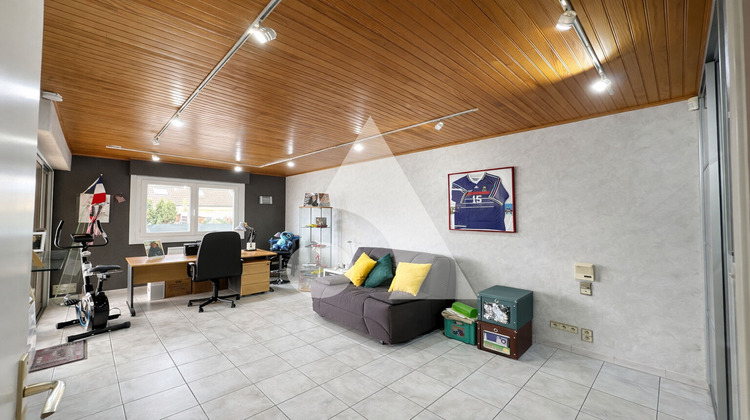 Ma-Cabane - Vente Maison ESCAUTPONT, 167 m²